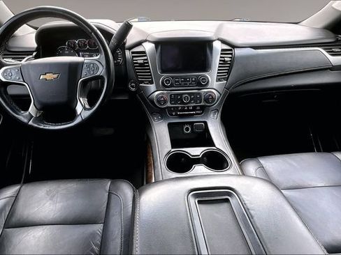 Used 2019 Chevrolet Tahoe LT w/ Texas Edition Package RWD image 7