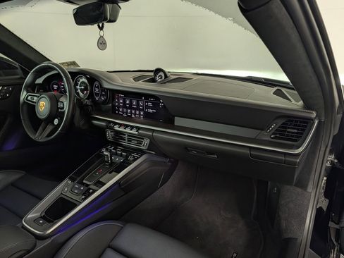 Certified 2022 Porsche 911 Turbo S AWD/4WD image 18
