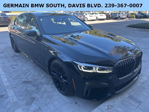 Used 2021 BMW 750i xDrive 750i xDrive w/ M Sport Package image 5