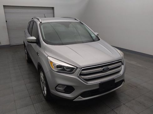 Used 2019 Ford Escape Titanium FWD image 14