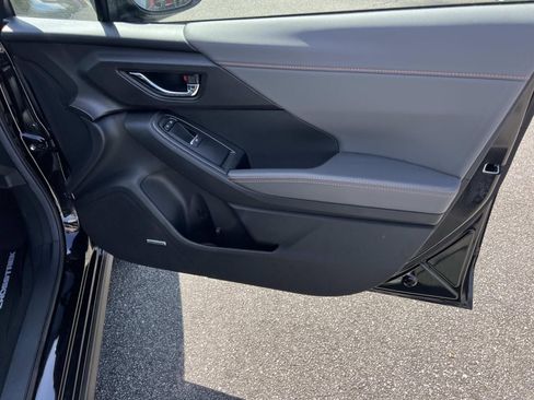 Certified 2025 Subaru Crosstrek 2.5i Limited w/ Popular Package #4A image 14