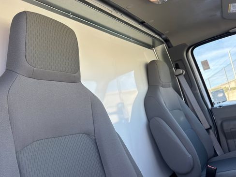 New 2026 Ford E-450 and Econoline 450 Super Duty w/ Interior Upgrade Package image 21