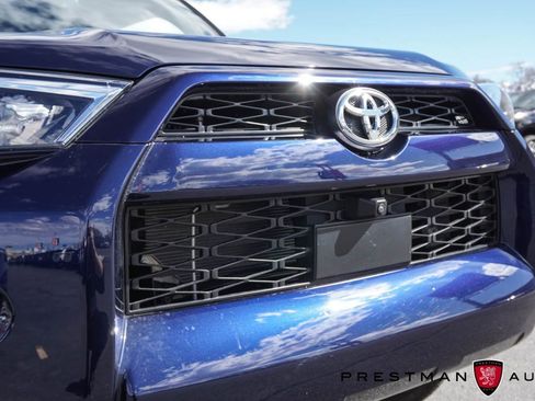 Used 2023 Toyota 4Runner SR5 Premium w/ Moonroof Package image 15