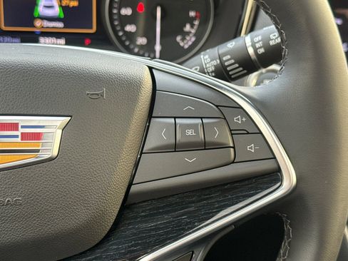 Used 2025 Cadillac XT5 Premium Luxury w/ LPO, Red Accent Package FWD image 34