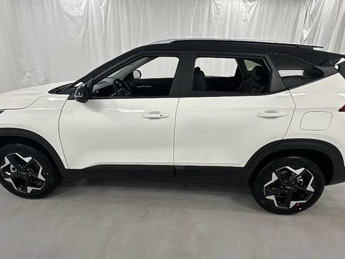 New 2026 Kia Seltos S AWD/4WD image 6