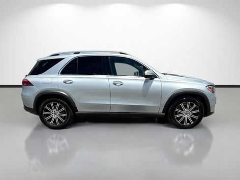 Used 2024 Mercedes-Benz GLE 350 4MATIC w/ Winter Package image 2