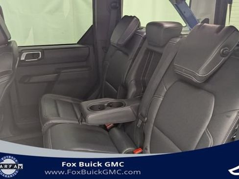 Used 2025 Ford Bronco Badlands w/ Sasquatch Package AWD/4WD image 35