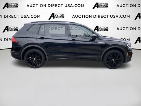 Used 2021 Volkswagen Tiguan SE R-Line image 22