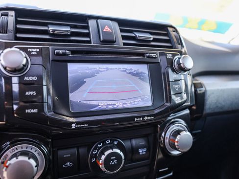 Used 2019 Toyota 4Runner TRD Off-Road Premium AWD/4WD image 13