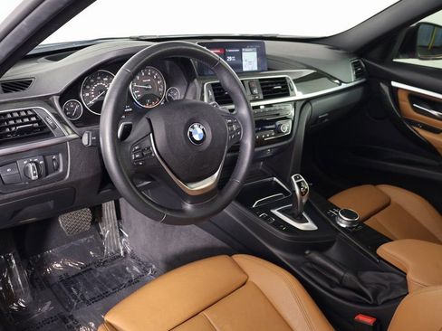 Used 2018 BMW 330i Sedan RWD image 7