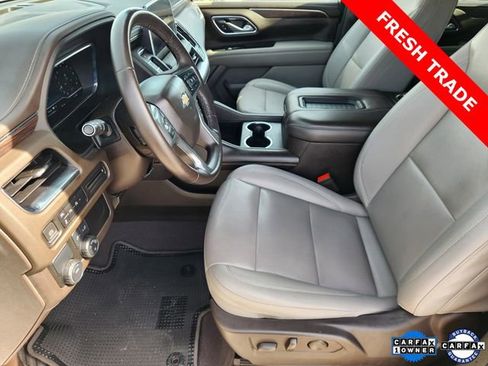 Used 2023 Chevrolet Suburban LT image 13