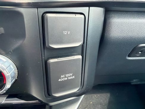Used 2023 Ford F250 Lariat AWD/4WD image 21