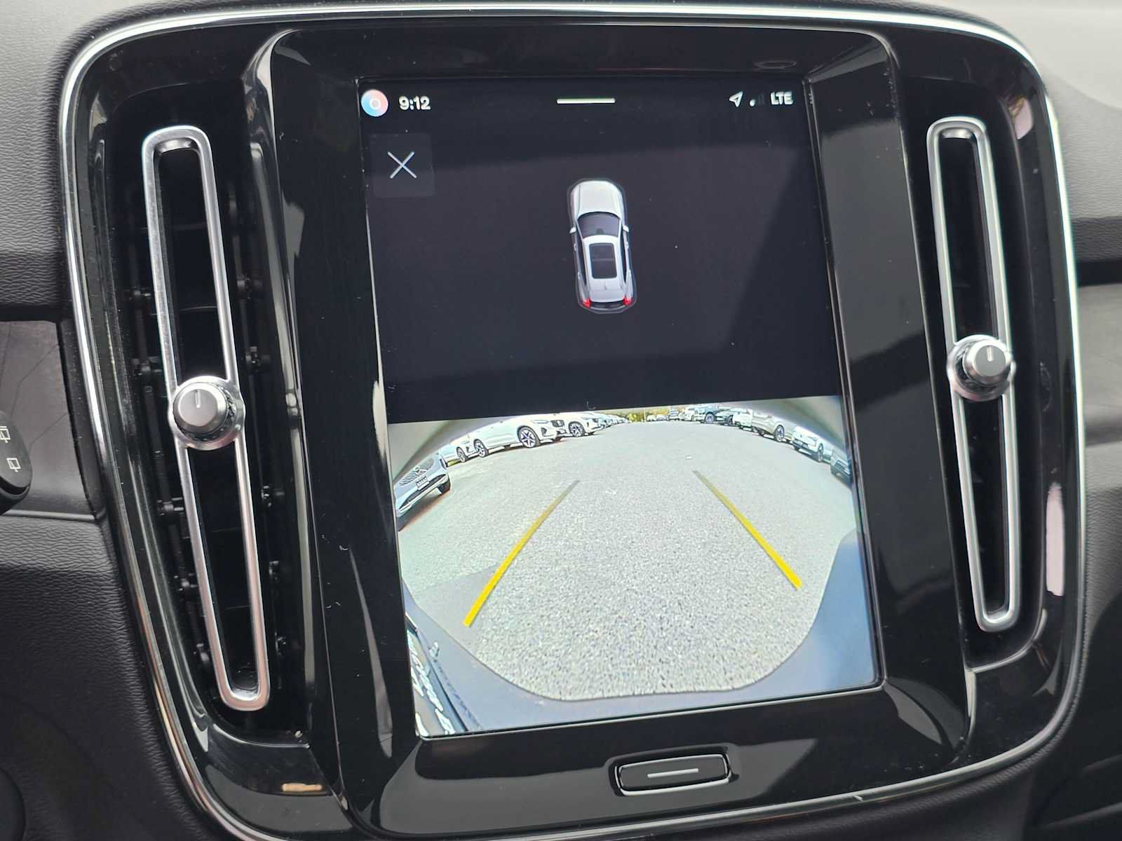 Certified 2023 Volvo XC40 Recharge Ultimate w/ Protection Package Premier AWD/4WD image 27