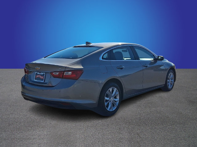 Used 2025 Chevrolet Malibu LT FWD image 4