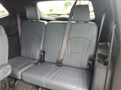 Used 2024 Buick Enclave Essence w/ LPO, Floor Liner Package FWD image 28
