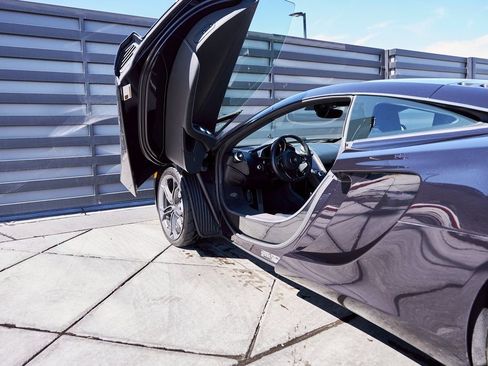 Used 2012 McLaren MP4-12C Coupe image 33