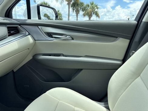 New 2026 Cadillac XT5 Premium Luxury FWD image 22