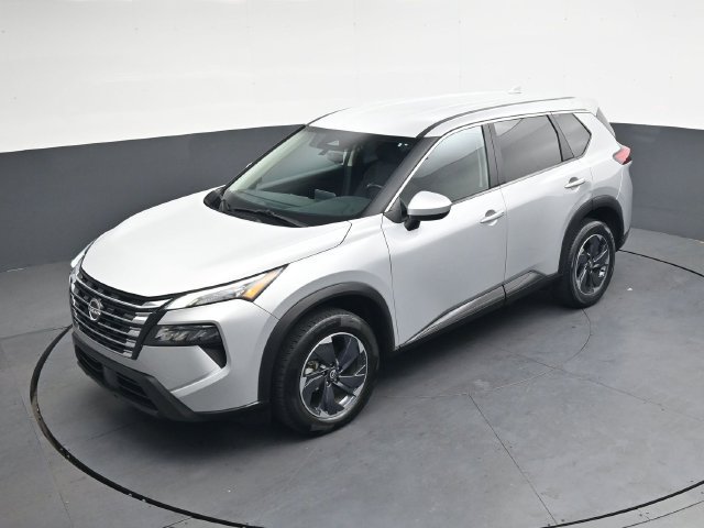 Used 2025 Nissan Rogue SV FWD image 28