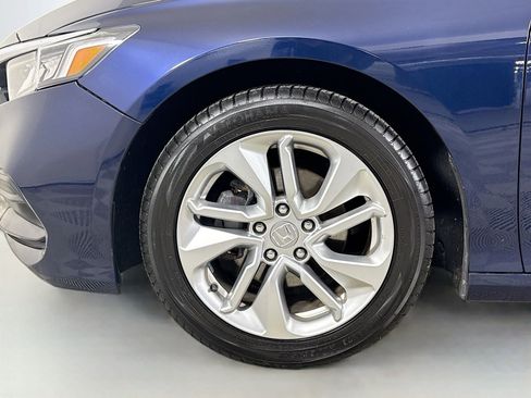 Used 2019 Honda Accord LX image 28