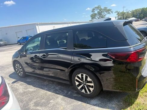 Used 2025 Honda Odyssey EX-L image 8