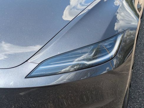 Used 2025 Tesla Model 3 Long Range RWD image 9