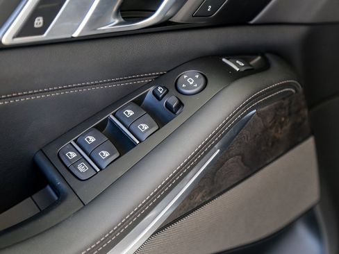 New 2026 BMW X7 xDrive40i w/ M Sport Package image 19