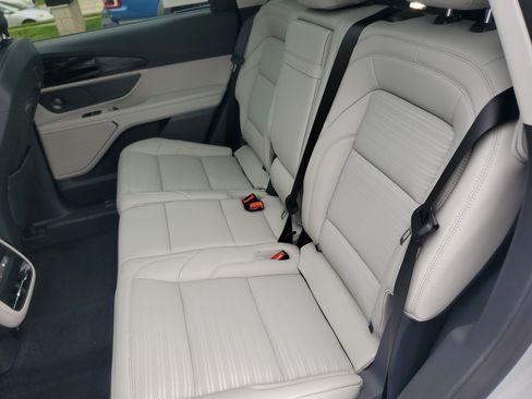 New 2026 Lincoln Nautilus Reserve w/ Jet Appearance Package AWD/4WD image 27