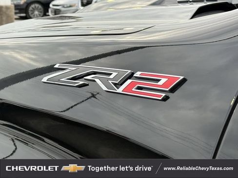 Used 2025 Chevrolet Silverado 1500 ZR2 w/ Technology Package AWD/4WD image 11