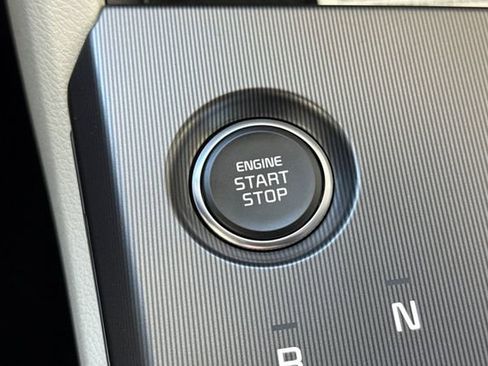 New 2026 Kia Sportage EX image 27