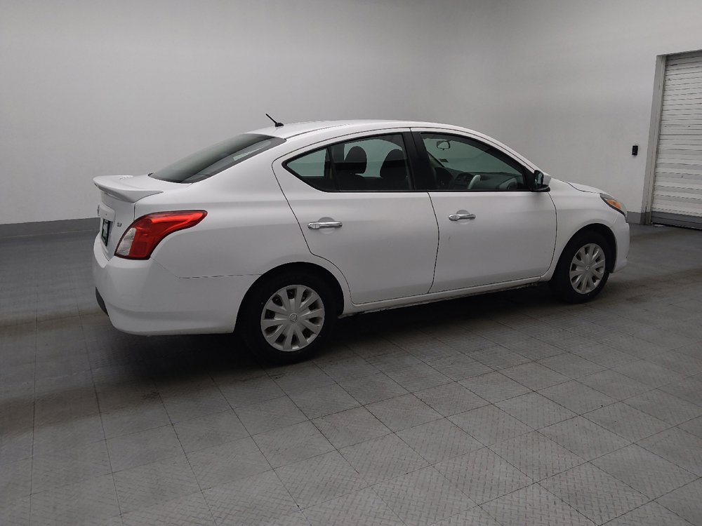 Used 2019 Nissan Versa SV FWD image 10