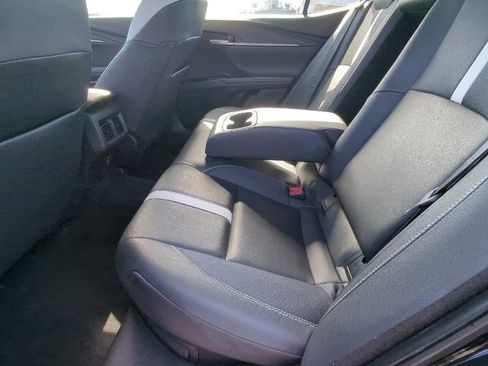 Used 2025 Toyota Camry LE image 18