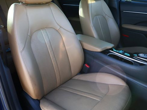 Used 2020 Hyundai Sonata Limited image 15