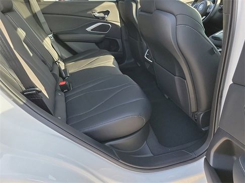 New 2025 Acura RDX SH-AWD image 17