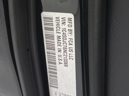 Certified 2022 Dodge Durango R/T w/ Blacktop Package AWD/4WD image 32