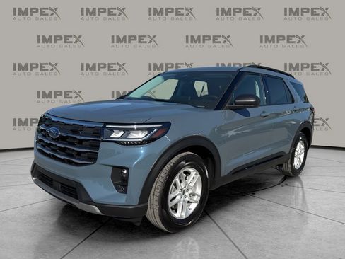 Used 2026 Ford Explorer Active w/ Active Comfort Package image 1