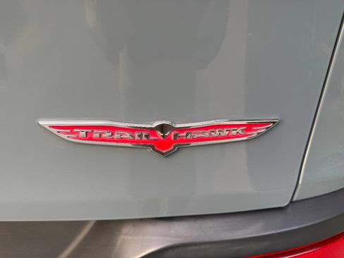 Used 2015 Jeep Cherokee Trailhawk w/ Comfort/Convenience Group image 8