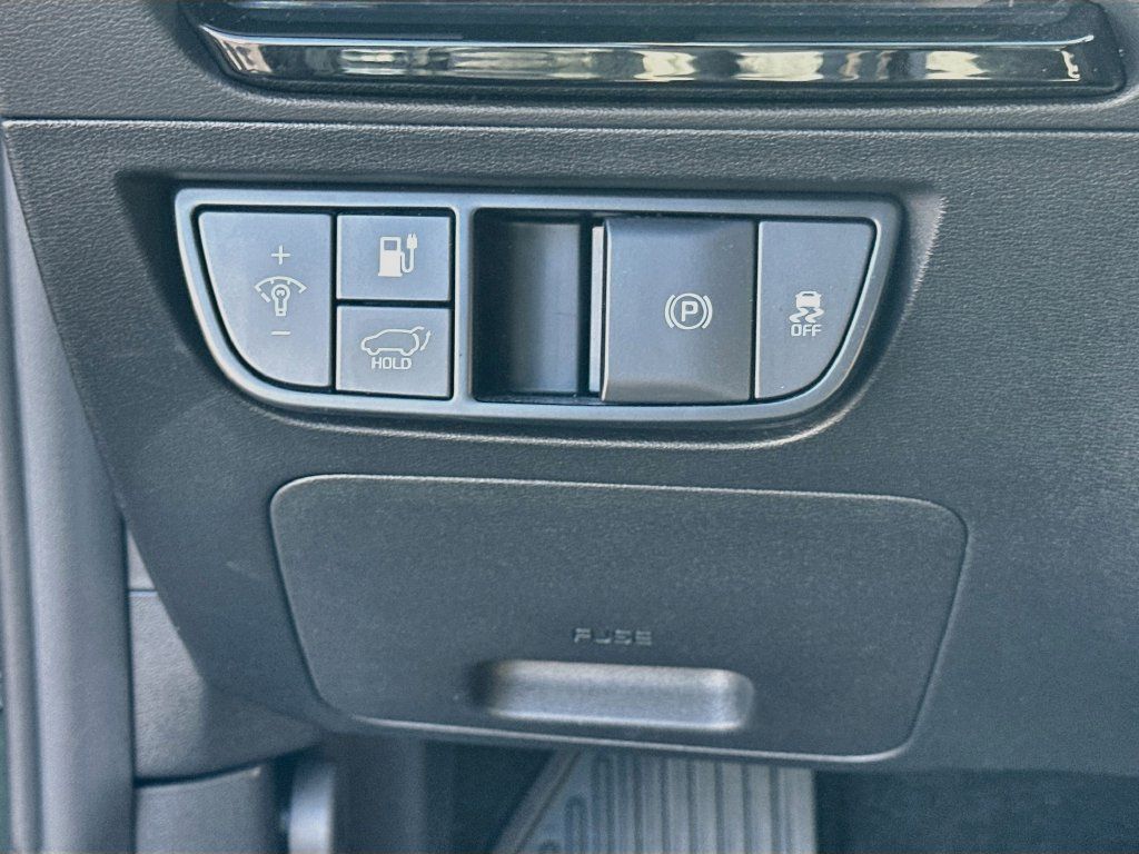Used 2023 Kia EV6 GT-Line AWD/4WD image 10
