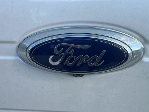 Used 2013 Ford F150 Lariat w/ Luxury Equipment Group AWD/4WD image 16