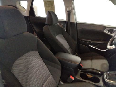 Used 2023 Kia Soul LX w/ Option Group 015 image 37