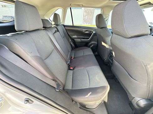 Used 2024 Toyota RAV4 XLE w/ Convenience Package AWD/4WD image 27