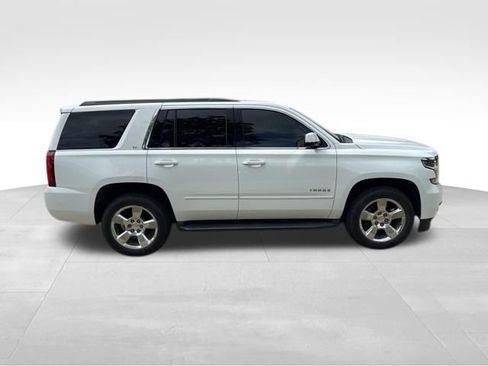 Used 2016 Chevrolet Tahoe LT image 2