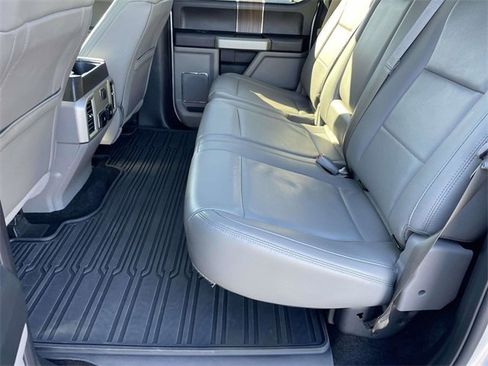 Certified 2017 Ford F150 Lariat image 5