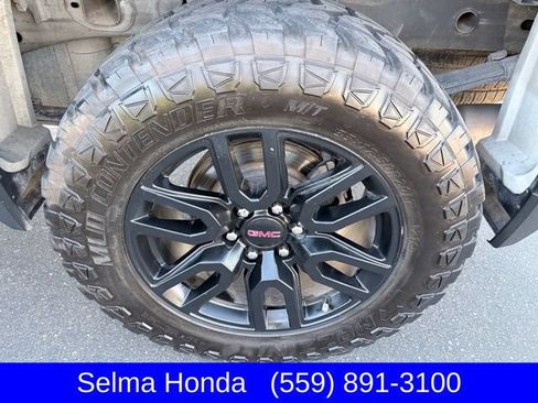 Used 2022 GMC Sierra 1500 AT4 w/ AT4 Premium Package AWD/4WD image 22