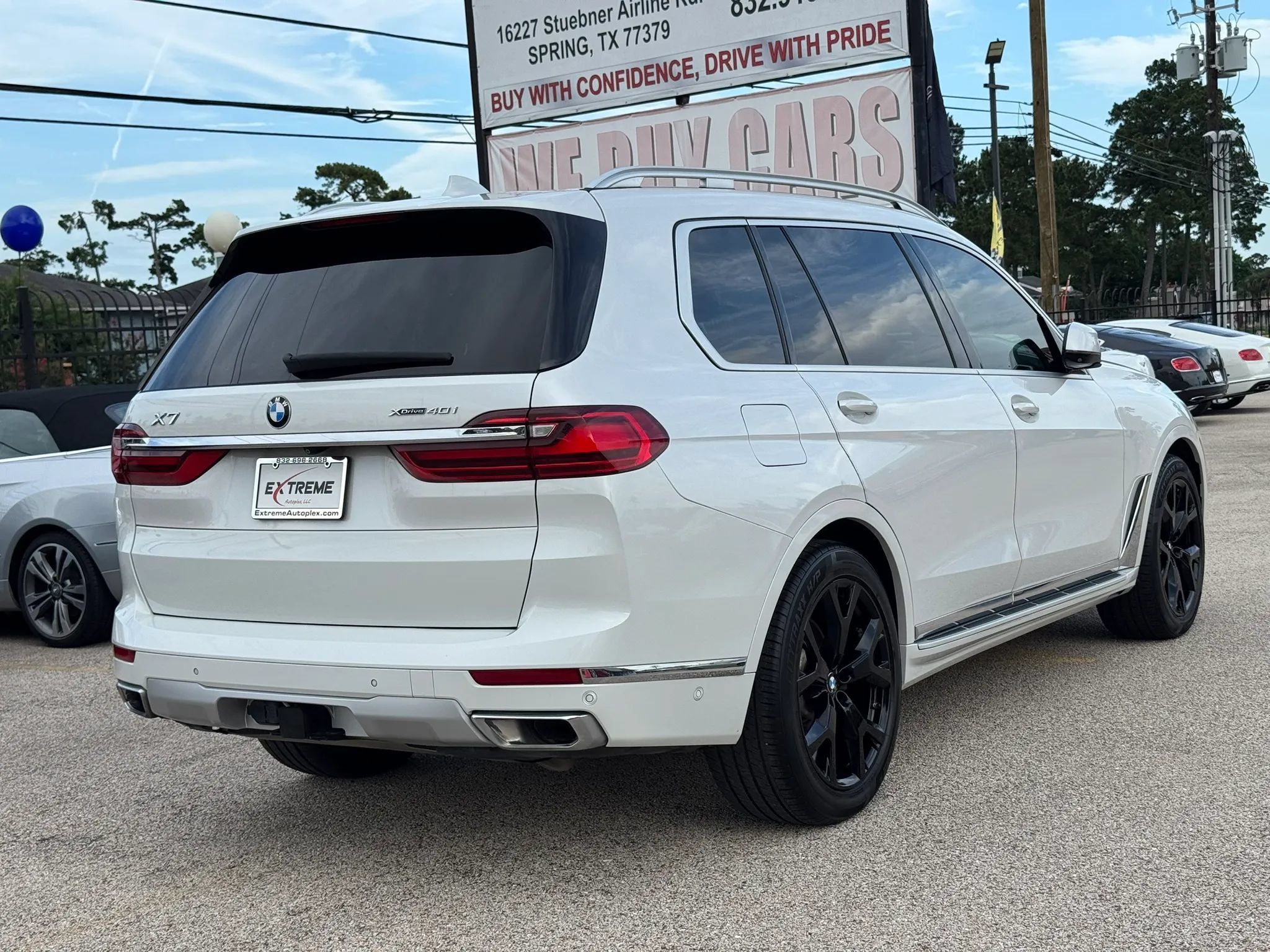 Used 2020 BMW X7 xDrive40i w/ Executive Package AWD/4WD image 11