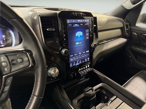 Used 2024 RAM 1500 Limited AWD/4WD image 20