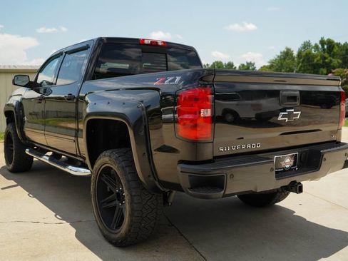 Used 2018 Chevrolet Silverado 1500 LT w/ Texas Edition AWD/4WD image 4