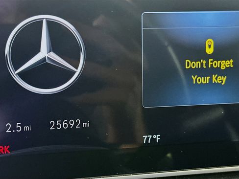 Used 2024 Mercedes-Benz C 300 Sedan image 19