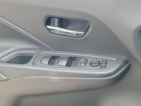 Certified 2025 Nissan Versa SV w/ Trunk Package FWD image 19