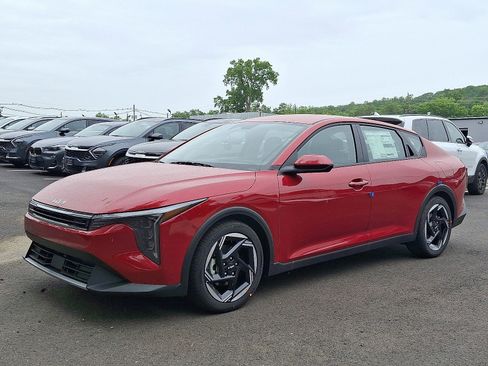 New 2025 Kia K4 EX image 3