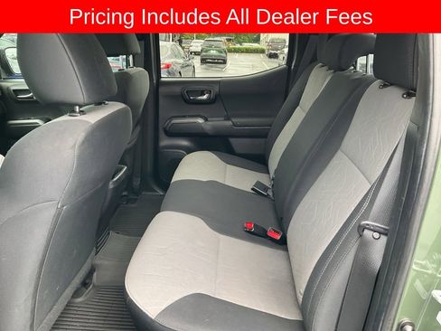 Used 2022 Toyota Tacoma TRD Off-Road w/ Technology Package RWD image 13